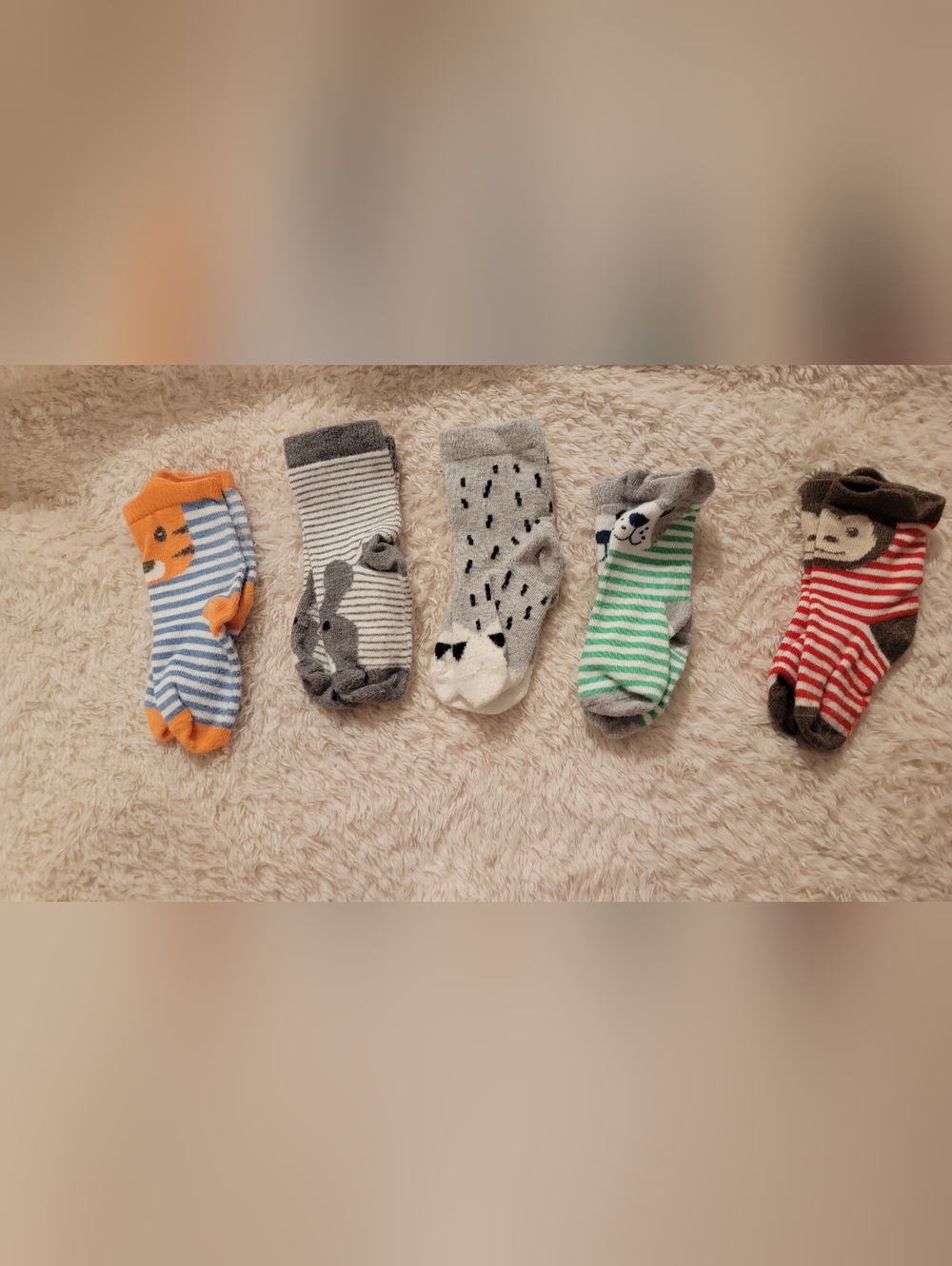 First impressions baby socks W/designs of animals 0-6m
